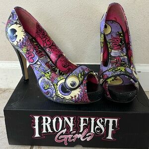 Iron Fist Oh No’s platform show